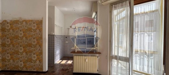 3 bedrooms Apartment in Savona, Italy No. 100205 17