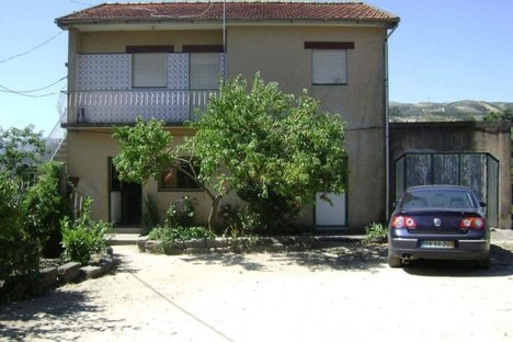 2 bedrooms House in Marco de Canaveses, Portugal No. 82427