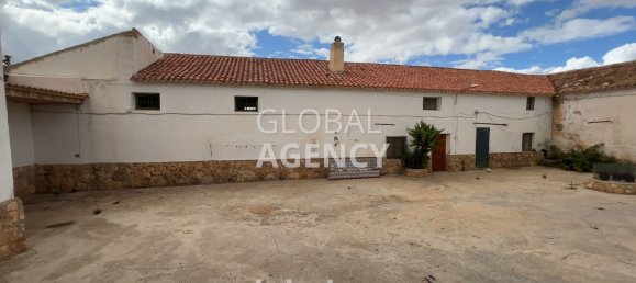 920000m² Land in Albacete, Spain No. 186861 25