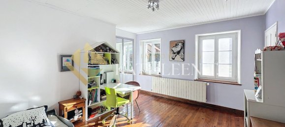 4 bedrooms House in Bourgoin-Jallieu, France No. 308033 11