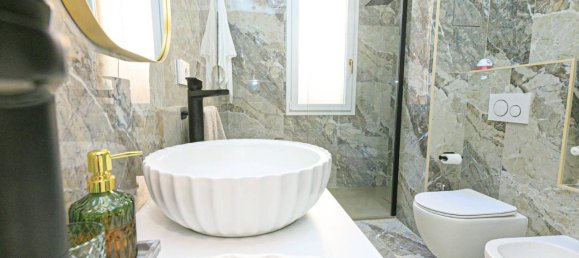 Apartamento de 5 divisões em Genoa, Italy N.º 36748 30