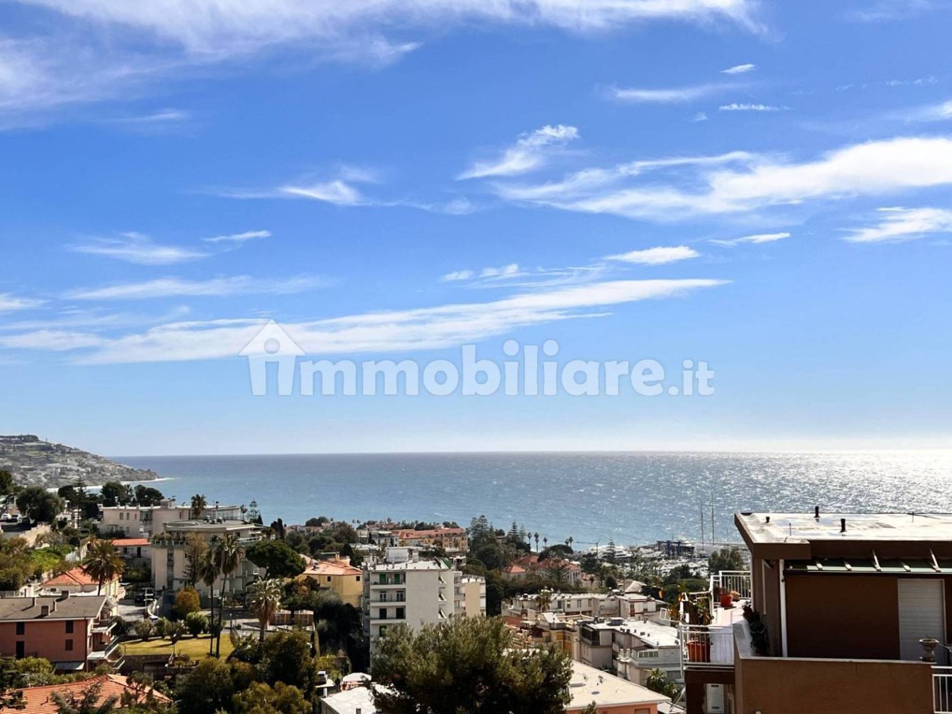 3 bedrooms Apartment in Sanremo, Italy No. 160719