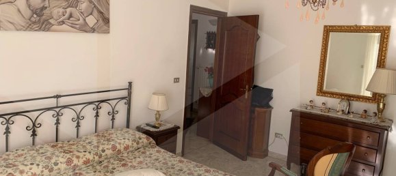 4-salle Appartement à Casamassima, Italy No. 21986 6