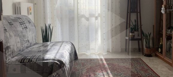 4-salle Appartement à Casamassima, Italy No. 21986 4