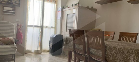 4-salle Appartement à Casamassima, Italy No. 21986 8