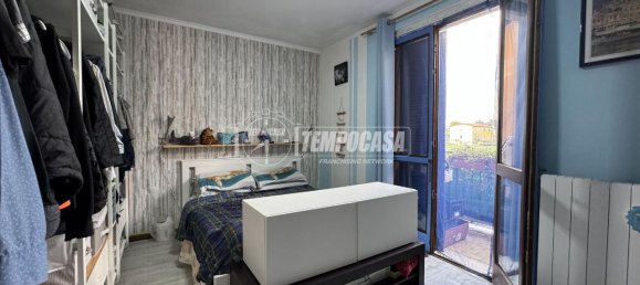 2-salle Appartement à Treviglio, Italy No. 129284 4
