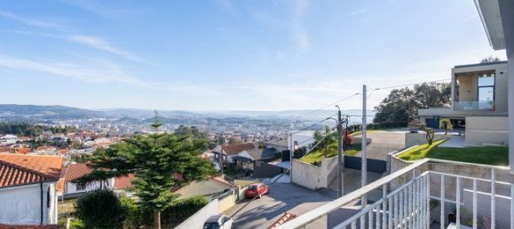 4 bedrooms House in Vila Nova de Famalicao, Portugal No. 174034 12