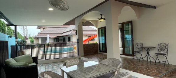 Café / restaurante T5 em Pattaya, Thailand N.º 5848 8