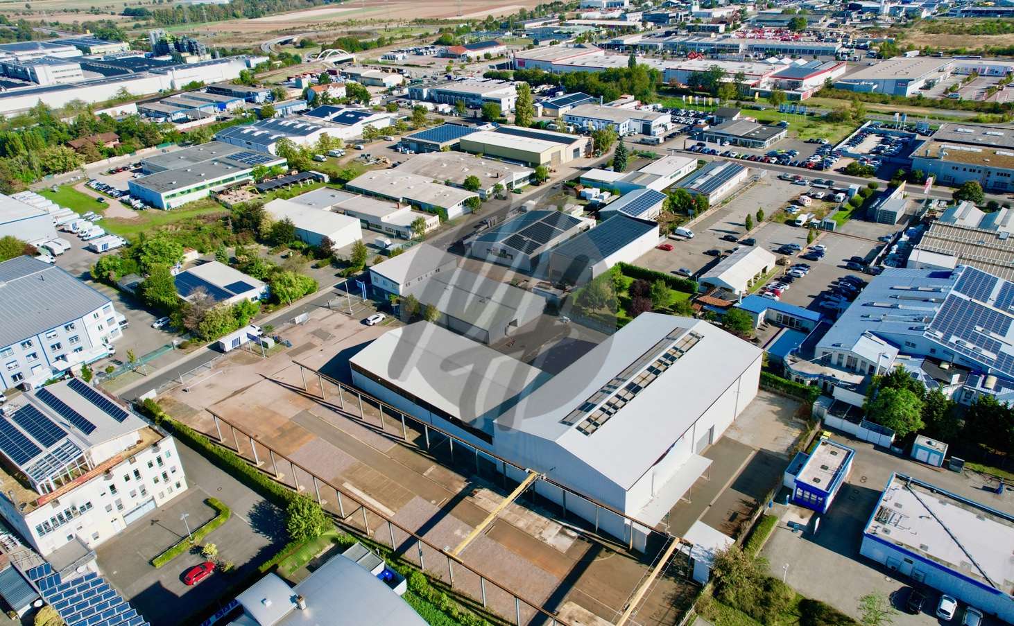 7500m² Warehouse in Frankfurt am Main, Germany No. 69763