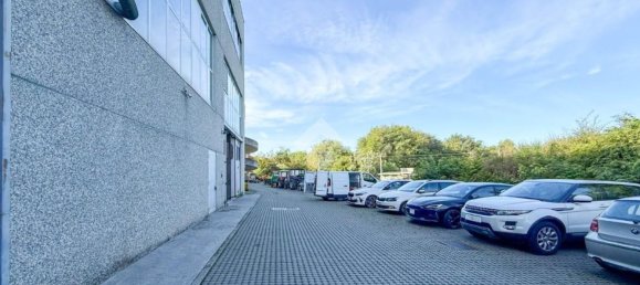 1000m² Warehouse in Bulciago, Italy No. 365544 12
