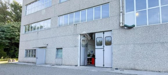 1000m² Warehouse in Bulciago, Italy No. 365544 18