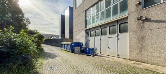 1000m² Warehouse in Bulciago, Italy No. 365544 17