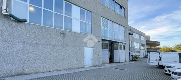 1000m² Warehouse in Bulciago, Italy No. 365544 14