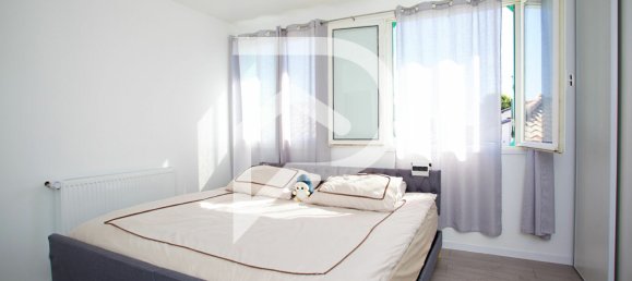 4 bedrooms House in Frans, France No. 362093 3