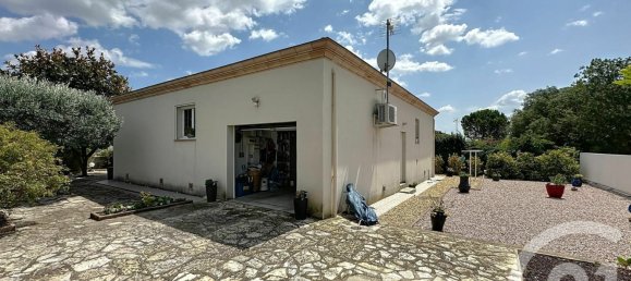 3 bedrooms Villa in Occitanie, France No. 296681 2