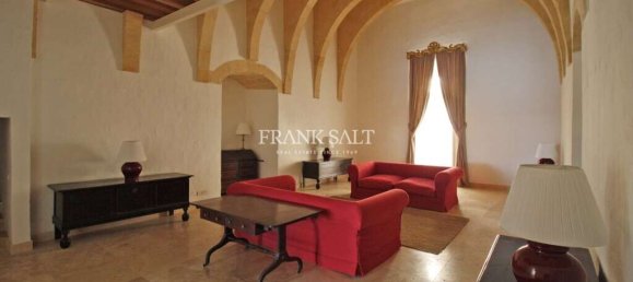 2 bedrooms Apartment in Valletta, Malta No. 4410 2