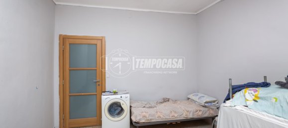 3-salle Appartement à Moncalieri, Italy No. 305176 13