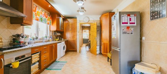 3 bedrooms House in Cascais, Portugal No. 157450 15