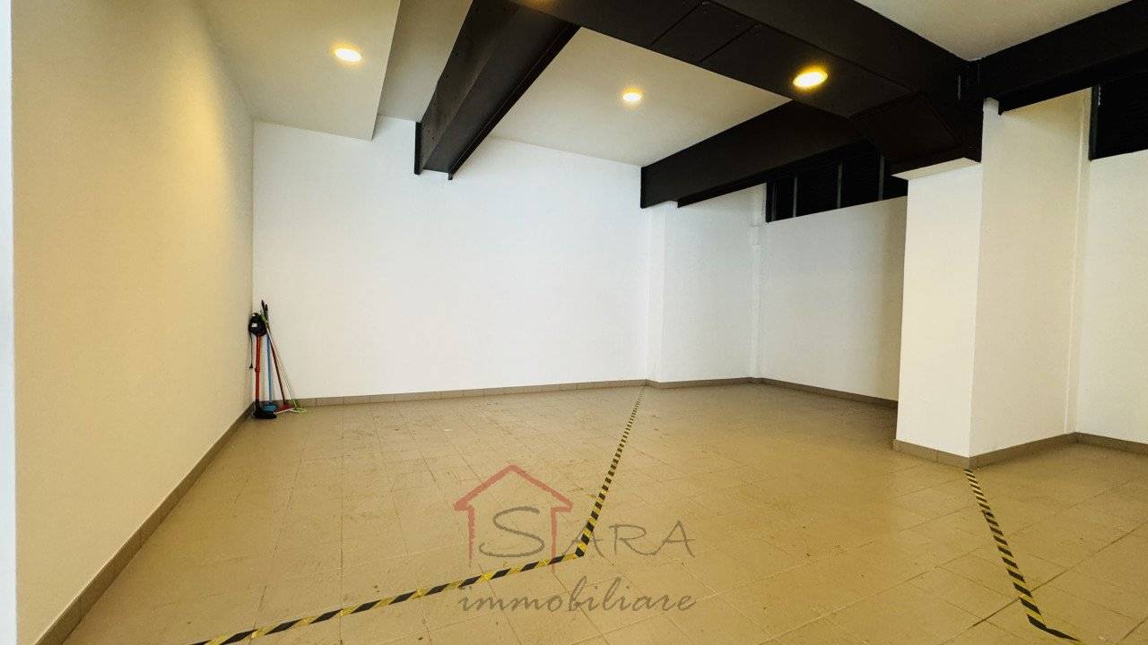 45m² Parking in Padua, Italy No. 267431