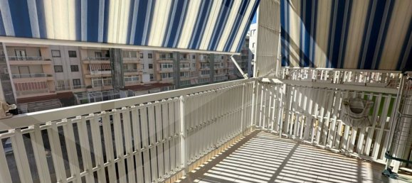 3-salle Appartement à Bari, Italy No. 17273 11