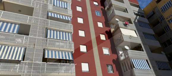 3-salle Appartement à Bari, Italy No. 17273 25