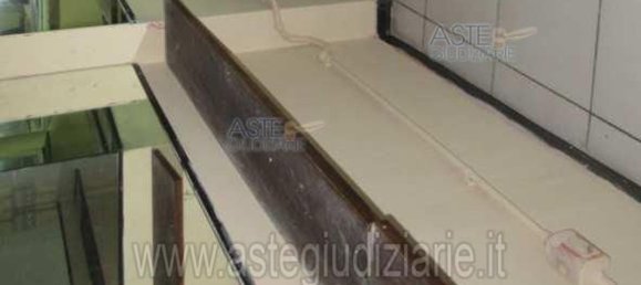 1080m² Commercial property in Monsummano Terme, Italy No. 91860 38