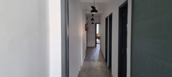 5 bedrooms Apartment in Lisbon, Portugal No. 94086 8