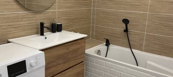 2 bedrooms Apartment in Marseille, France No. 328275 4