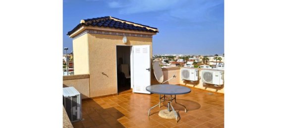 2 bedrooms Penthouse in Alicante, Spain No. 17689 12