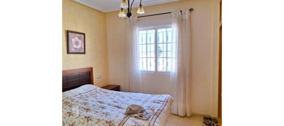 2 bedrooms Penthouse in Alicante, Spain No. 17689 6