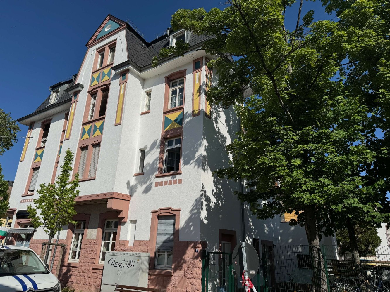 Здание 376м² в Франкфурт на Майне, Германия № 368254