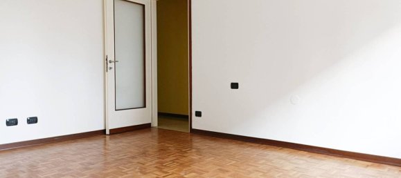 Apartamento T2 em Busto Arsizio, Italy N.º 87694 10