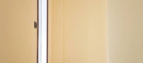 Apartamento T2 em Busto Arsizio, Italy N.º 87694 14