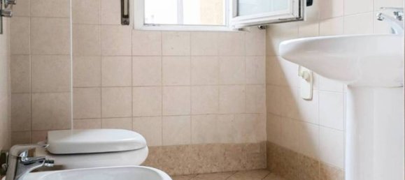 Apartamento T2 em Busto Arsizio, Italy N.º 87694 12