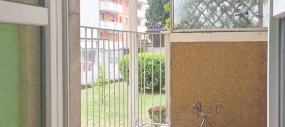 Apartamento T2 em Busto Arsizio, Italy N.º 87694 8