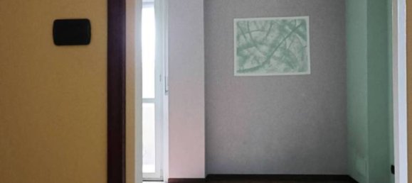 Apartamento T2 em Busto Arsizio, Italy N.º 87694 15