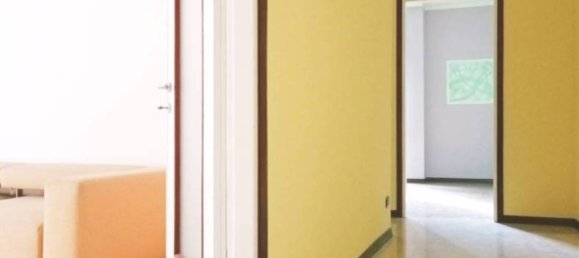 Apartamento T2 em Busto Arsizio, Italy N.º 87694 3