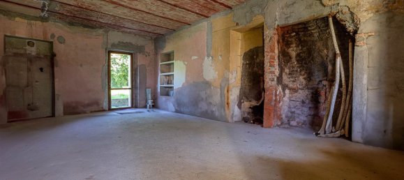 6-Zimmer Haus in Ivrea, Italy, Nr. 261603 17