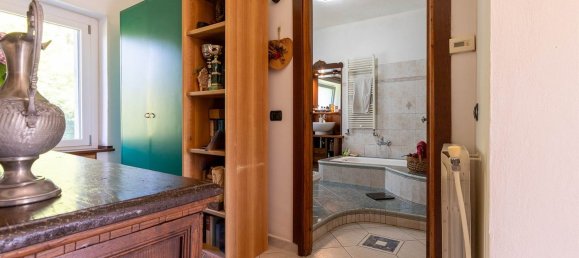 6-Zimmer Haus in Ivrea, Italy, Nr. 261603 6