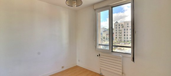 2 Schlafzimmer Wohnung in Puteaux, France, Nr. 146562 8