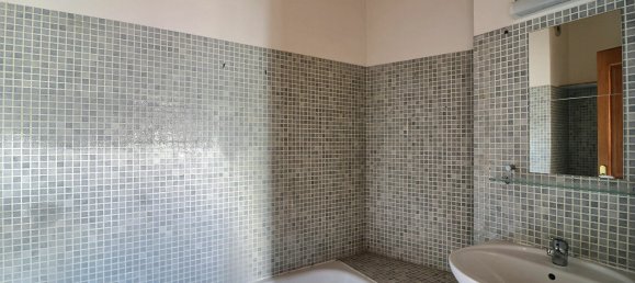 2 Schlafzimmer Wohnung in Puteaux, France, Nr. 146562 12