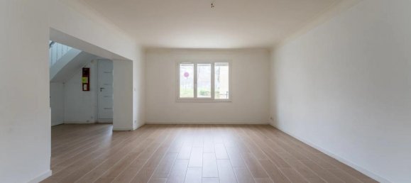 3 bedrooms House in Carignan-de-Bordeaux, France No. 102289 6