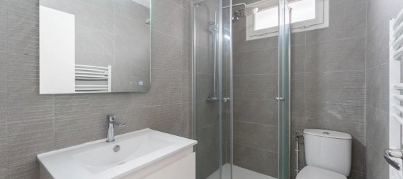 3 bedrooms House in Carignan-de-Bordeaux, France No. 102289 16