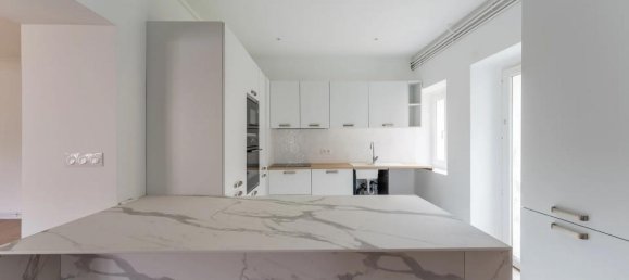 3 bedrooms House in Carignan-de-Bordeaux, France No. 102289 25