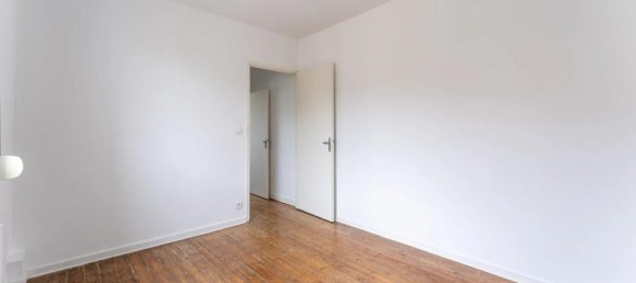 3 bedrooms House in Carignan-de-Bordeaux, France No. 102289 11