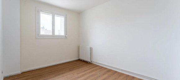 3 bedrooms House in Carignan-de-Bordeaux, France No. 102289 12