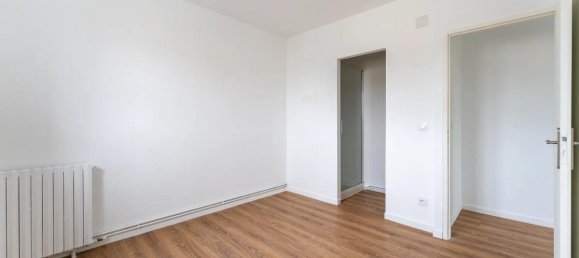 3 bedrooms House in Carignan-de-Bordeaux, France No. 102289 10