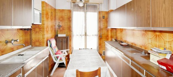 Apartamento de 4 divisões em Parabiago, Italy N.º 29857 6