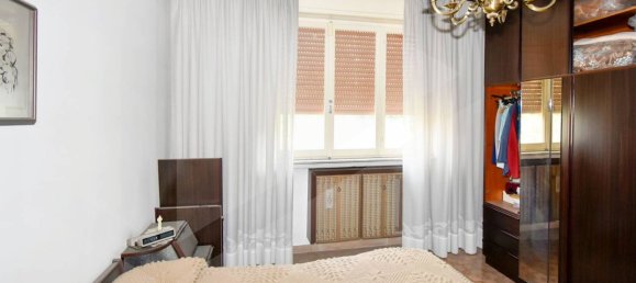 Apartamento de 4 divisões em Parabiago, Italy N.º 29857 10