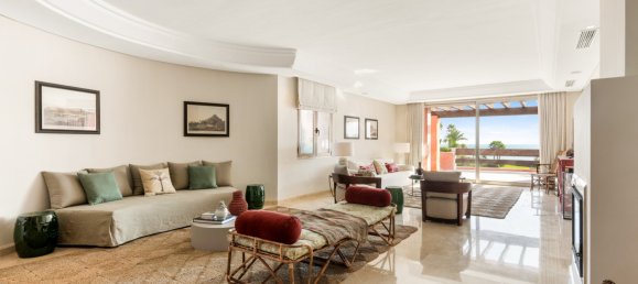 3 bedrooms Penthouse in Marbella, Spain No. 4660 11